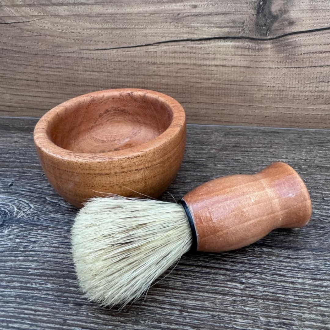 Brocha + Cuenco para crema de afeitar